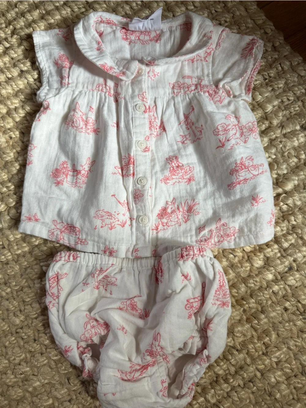 GAP PETER RABBIT DIAPER SET